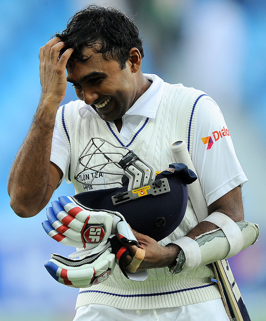 176271 The Armchair Critic